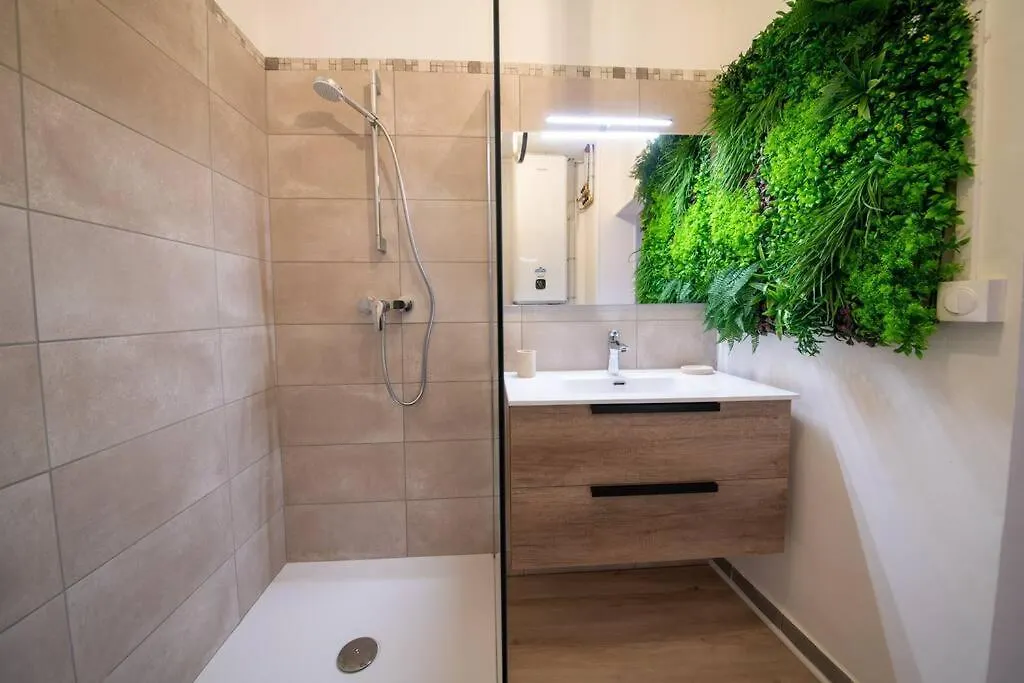Logement De Charme En Plein Coeur D'Avignon Apartment